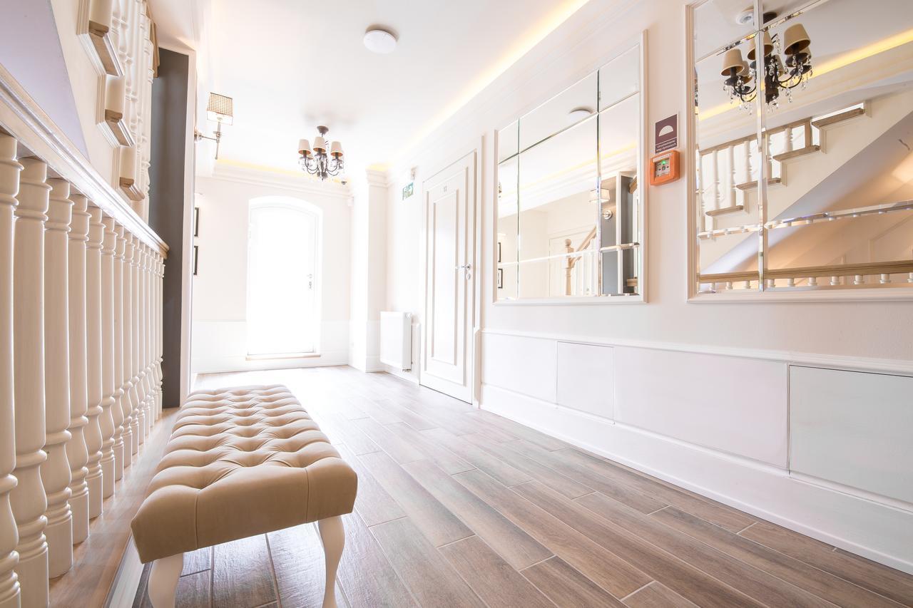Willa Legenda Hotel Adults Only 미엘노 외부 사진